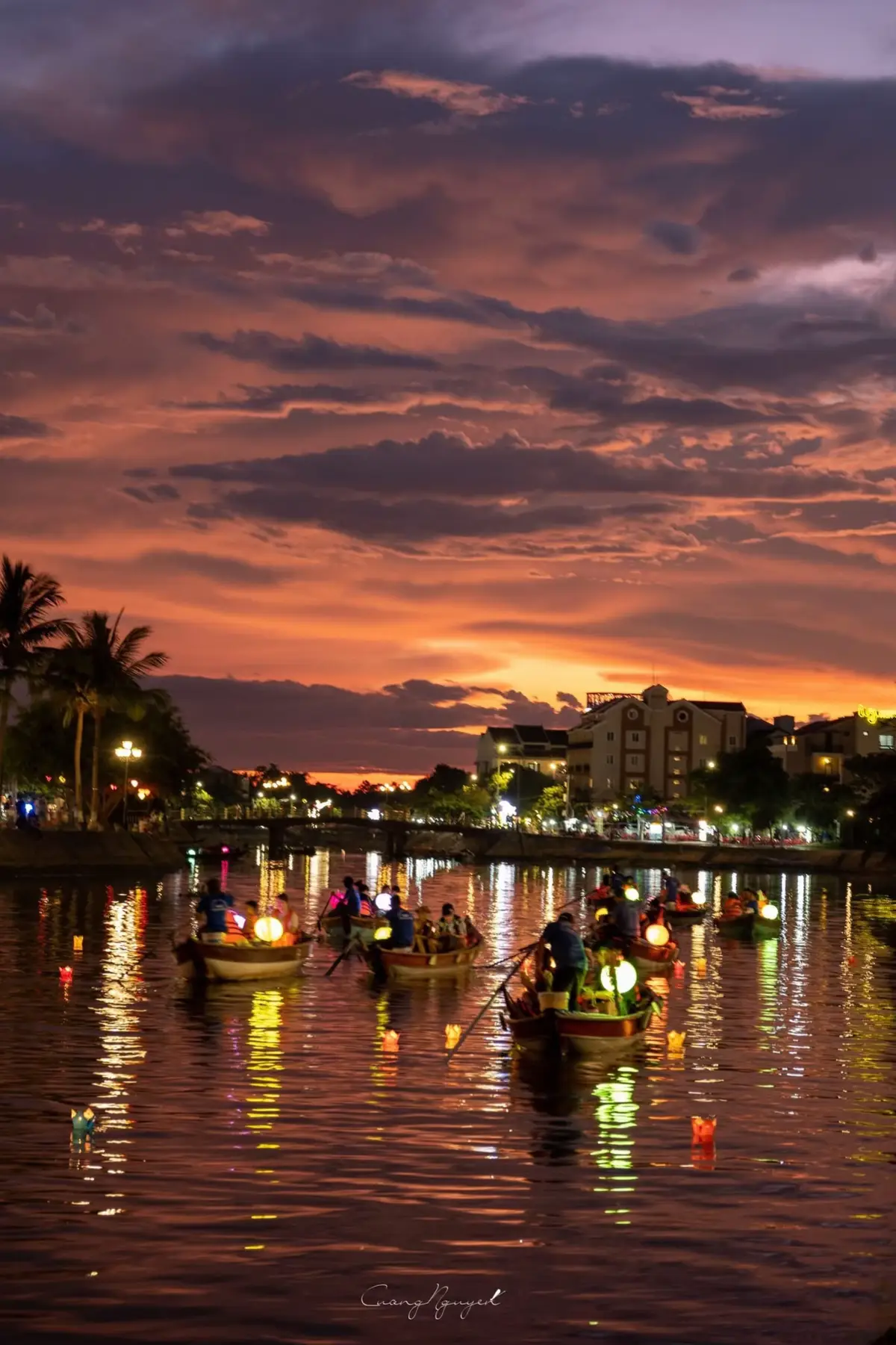 Mỗi lần tới PHỐ CỔ HỘI AN luôn luôn khiến tâm ta nhẹ nhàng hơn một chút 🌻 Chuyên mục ngao du và chụp dạo những nét đẹp Việt Nam 🇻🇳 #dulich #vietnam #hộian #phocohoian #thichdulich 