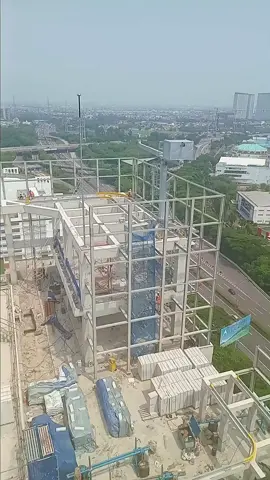 Trimakasih om tower crane... Dokunentasiny.  #kuliproyek #fypシ゚viral #tukanglas #bengkellas 