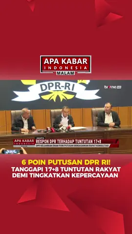 📌 Dewan Perwakilan Rakyat (DPR RI) akhirnya menanggapi tuntutan rakyat 17+8. Wakil Ketua DPR RI, Sufbi Dasko Ahmad, menyampaikan bahwa pimpinan DPR bersama fraksi sepakat mengeluarkan sejumlah keputusan. Keputusan tersebut meliputi moratorium kunjungan kerja ke luar negeri kecuali undangan kenegaraan, pemangkasan tunjangan dan fasilitas anggota DPR seperti biaya langganan listrik, jasa telepon, komunikasi intensif, dan tunjangan transportasi. Lima anggota DPR yang dinonaktifkan oleh partainya tidak akan dibayarkan hak keuangannya, dan pemberian tunjangan perumahan anggota DPR dihentikan sejak 31 Agustus 2025. DPR juga menegaskan penguatan transparansi serta partisipasi publik dalam proses legislasi dan kebijakan lainnya, menindaklanjuti aspirasi yang disampaikan para aktivis dan influencer pekan lalu. 📡 Pantau terus tvOne untuk berita lebih lanjut! #ApaKabarIndonesia #BreakingNews #akitvone #apakabarindonesiatvone