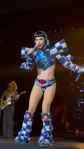 @Katy Perry