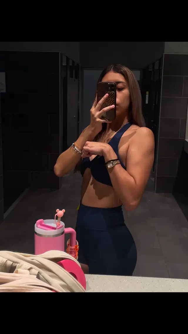 Gym> lazy hos #fyp #GymTok #htx #latina 