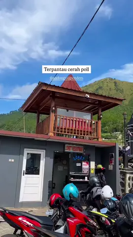 Cuaca terpantau cerah 🌤️☀️ #andongviapendem #gunungandong #weekend 