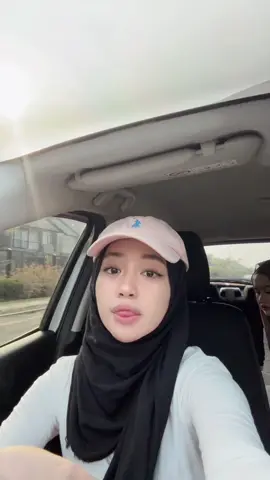 where are u now emg sesakit itu