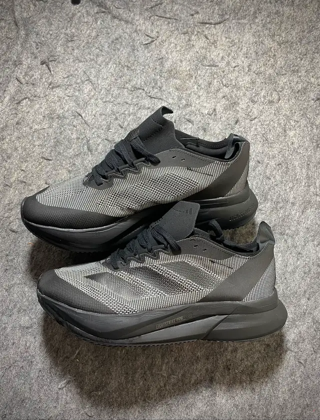 NEW Adidas adizero boston 12 Diskon💰💰💰 Size 43 Insole 27,5cm Made in vietnam BNIB/brand new in box  IDR masuk link wawa Klik bio free kaos kaki Free ongkir seputaran pgk,sungailiat Lok toko pangkal pinang Jln Yos sudarso Gabek 2 Info order DM or wa Wajib payment BCA/BNI pngiriman via jnt/Lion parsel ✈️ Dikemas mengunakan bublewarp NO RETURN & NO REFUND⛔️⛔️ #pengikut #sepatumurah  #branded  #jualsepatupangkalpinang  #jualsepatu                         