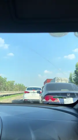 Cao tốc nội bài Lào cai ngay lúc này, cứ như đang đứng đợi đèn đỏ =)))) #xuhuong #trending 