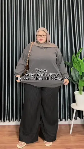 Akhirnya nemu celana ini versi jumbo!! 🙂‍↔️ #ootdhijabstyle #outfitinspo #ootdhijabsimple #celanastripe #celanajumbo 