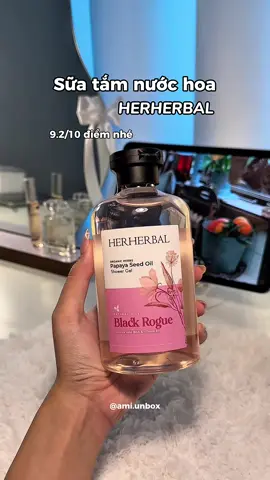 Một em sữa tắm hương nước hoa mà mấy bà nên dùng nha 🌸🌸🌸  #herherbal #suatam #suatamnuochoa #suatamtrangda #suatamhuongnuochoa
