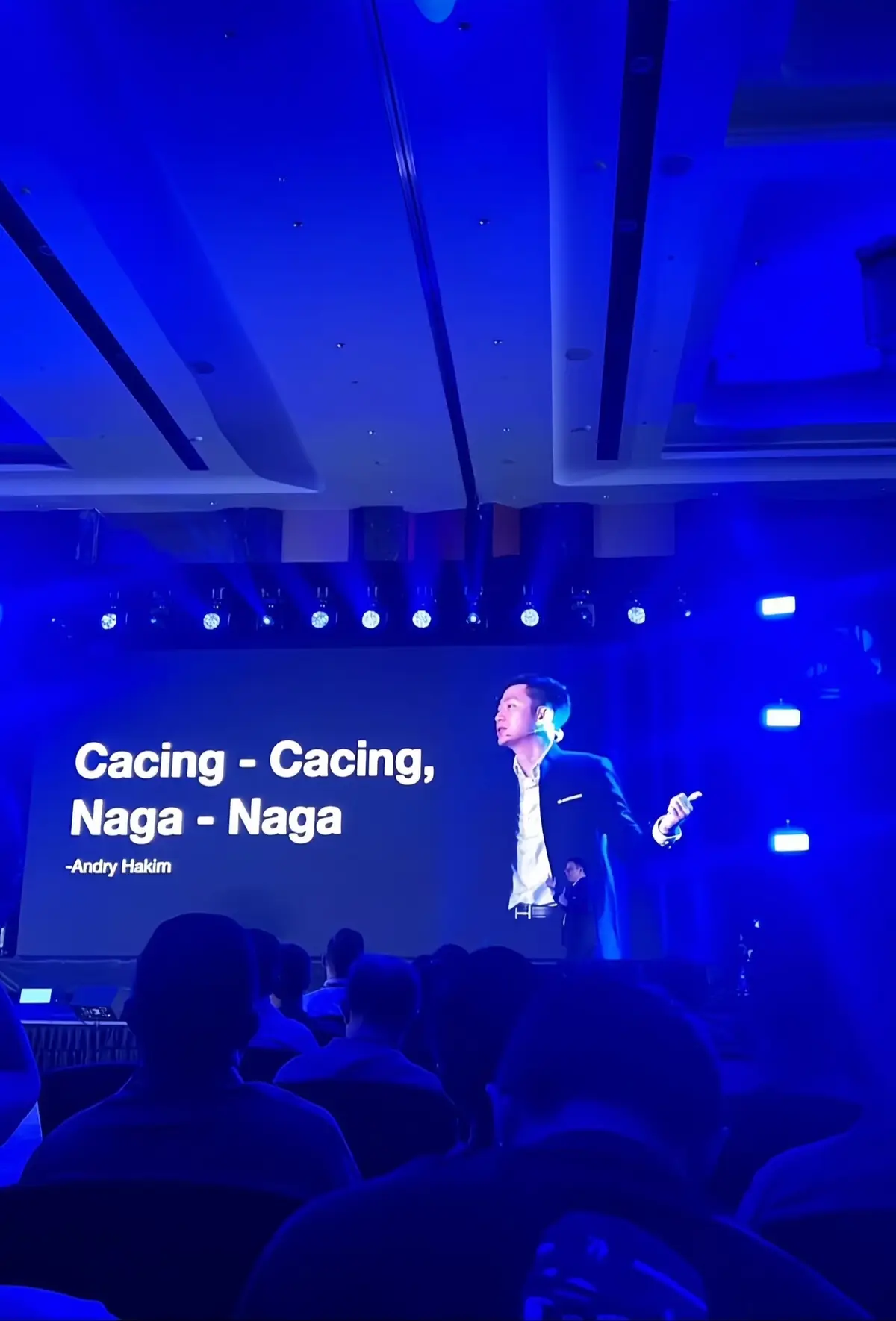 nahan floating hampir mc🙃 #tradingtips #tradingforex #investasi #investasiforex #cacingcacingnaganaga #crypto #trader #trade #rungkad #lose #mc #margincall #tothemoon 