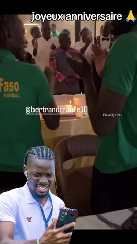 joyeux anniversaire  à Bertrand Traoré#burkinatiktok #burkinafaso 