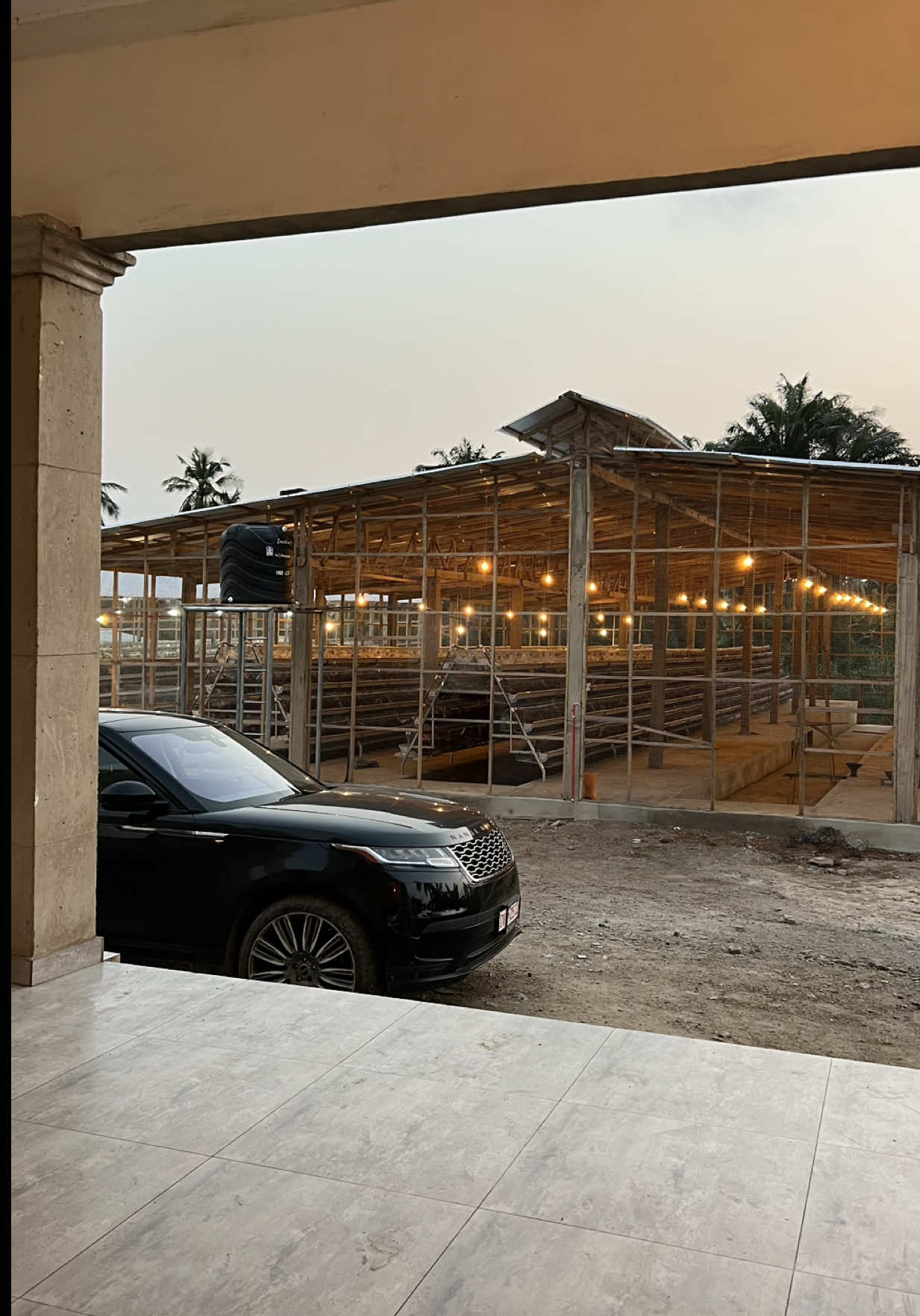 FROM DREAM TO REALITY 🥰 OUR ULTRA-MODERN 8,000 CAPACITY CHICKEN COOP IS OFFICIALLY OPEN ! 🐓 : : : : : : : : : : : #chickencoop #poultryfarming #foryoupage❤️❤️ #design #deriofarm 