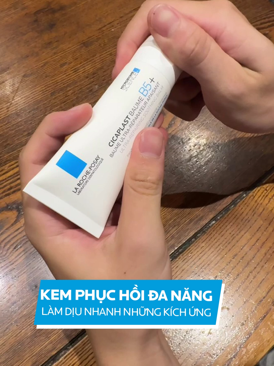 Xoa dịu vết ngứa do côn trùng với kem phục hồi đa năng Cicaplast B5+ #larocheposayvn #cicaplast #kemphuchoidanang