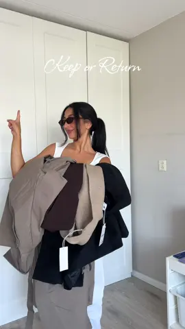 AD| KEEP OR RETURN 🛍️🫶🏼 use my code LETSSHAREFITS for 15% #fashionhaul #jackets #blazer #outfitinspo #fyp 