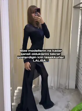 modeller cok sansli🙏🏿 #LISA #model #keşfet 