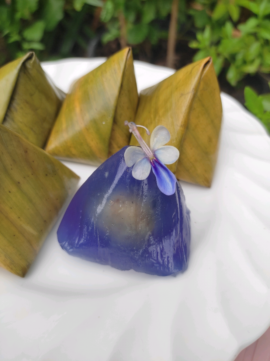 ขนมเทียนแก้วอัญชันไส้เค็ม แป้งใสๆเด้งๆ หนุบหนับมาก 😋 #ขนมเทียน #ขนมเทียนแก้ว #ขนมเทียนแก้วอัญชัน  #20SepHomemade   #ปุ้มปุ้ยแลนด์แดนมหัศจรรย์ 