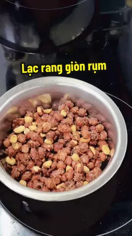 Lạc rang giòn rụm – thơm bùi, ăn là ghiền #monanngonmoingay #nauancungtiktok #noichienkhongdaudanang #engler #bepviet 