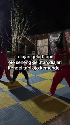 sejatine menungso iku wani Mergo bener,Wedi Mergo salah #pagarnusa86💚🔱 #pagarnusasragen #pagarnusatanon #fyp 