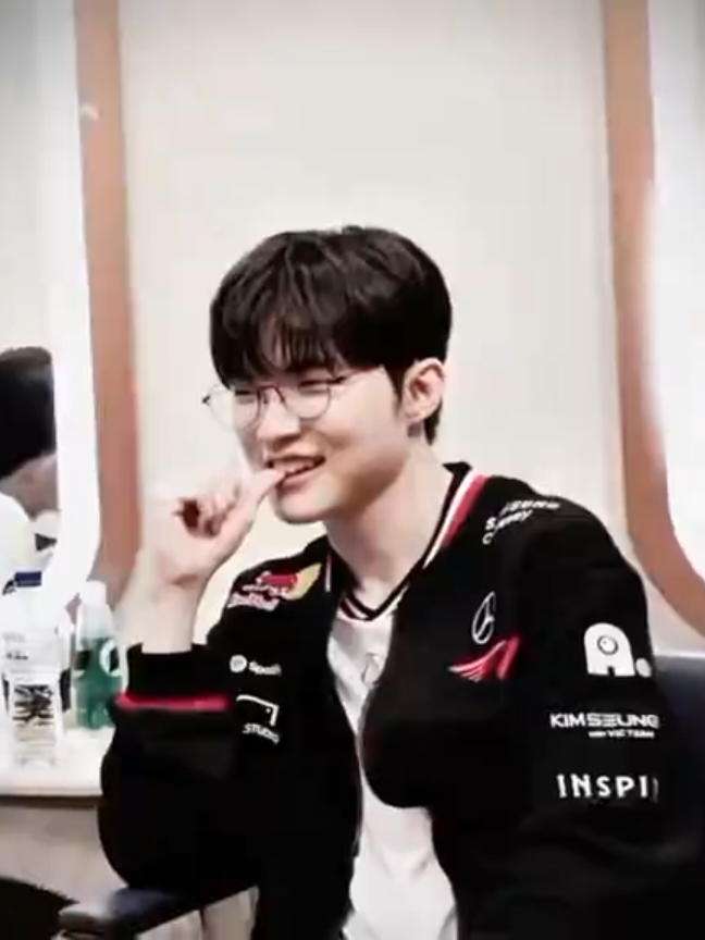 hi it's been awhile :) | #t1faker #leesanghyeok #페이커 #이상혁 #t1 