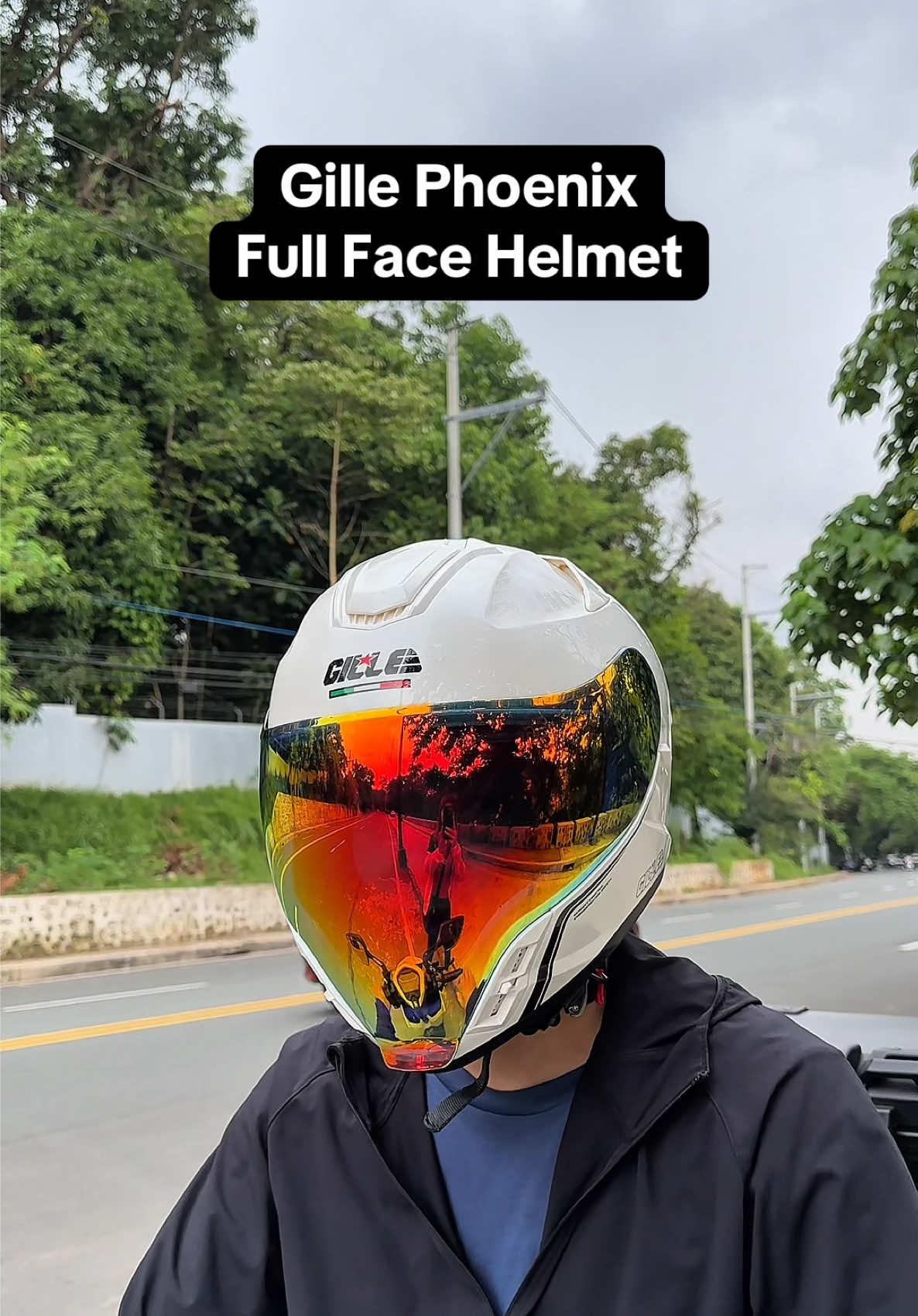 Gille Phoenix full face motorcycle helmet #gille #gillephoenix #helmet #fullface #motorcyclerider 