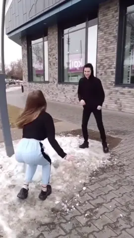 don’t hurt no one😔 #tuff #russia #respect #snow #respectmoments 