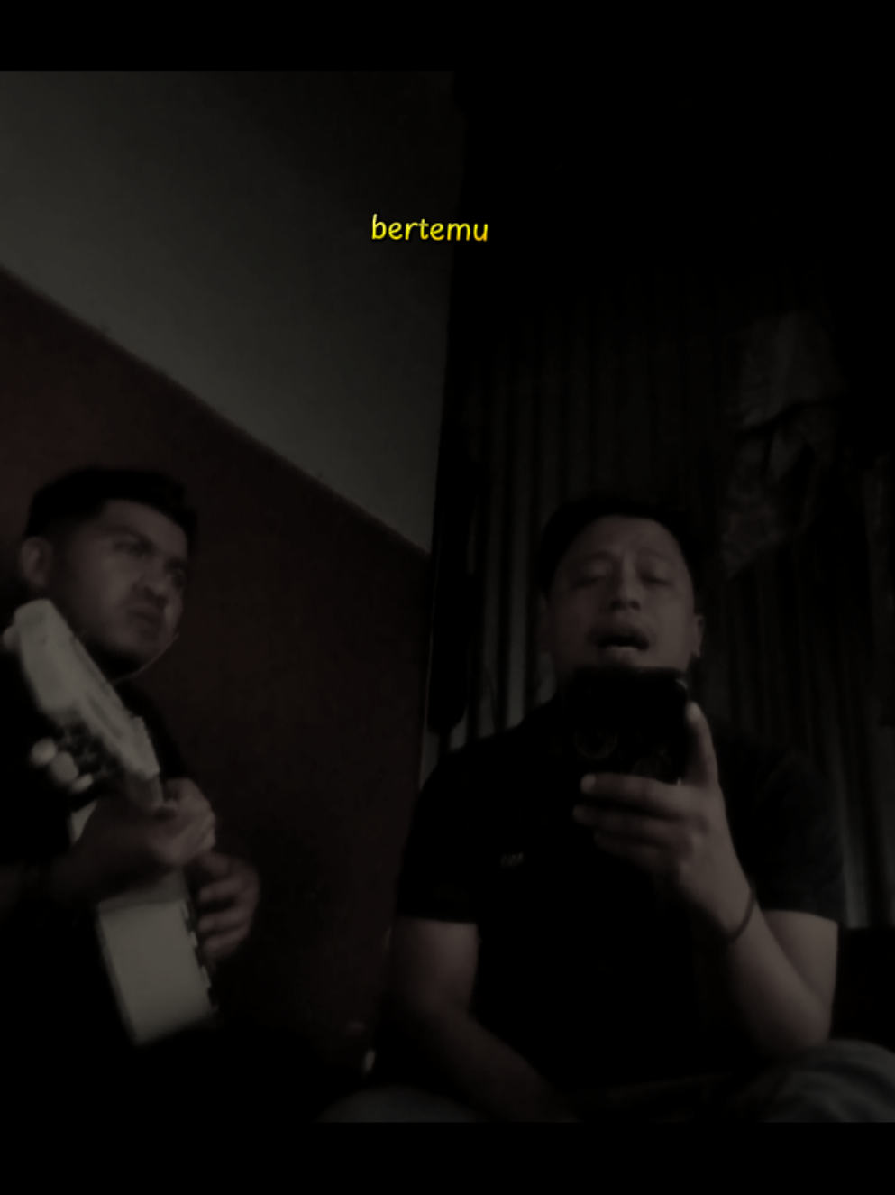 lagi berserak serakah suara😵‍💫 #musik #goresancinta #musikcover #fyp @ryansaputra🇵🇸 @Romadi🎸🎤@Yanis_Al 