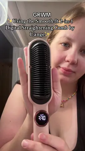 This Smooth-It 2-in-1 Digital Straightening Comb is amazing!! I haven’t noticed any damage to my hair since using this ! Go check it out below!!! @langehair #langehairtools #hairtok #hairtreatment #hairproducts #hairproductsyouneed 