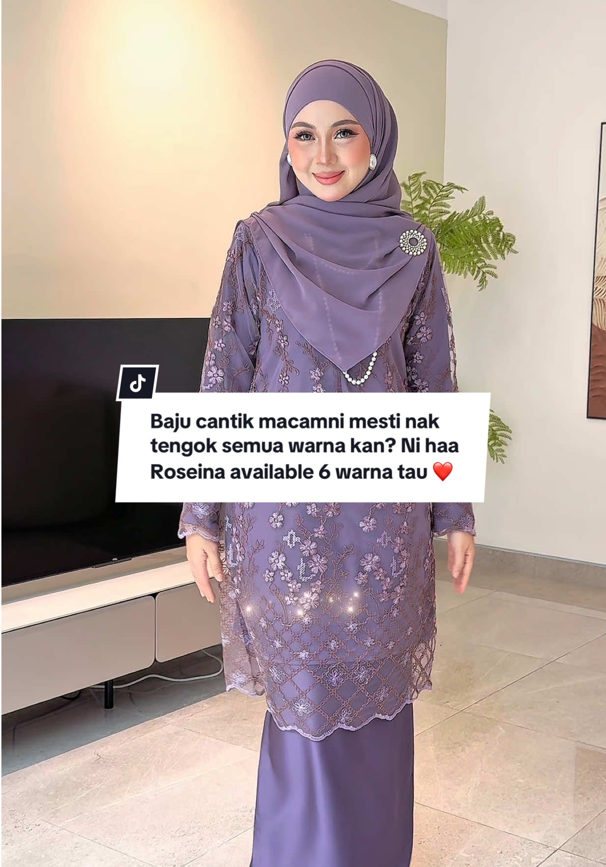 Baju cantik macamni mesti nak tengok semua warna kan? Ni haa Roseina available 6 warna tau, mana satu korang nak? 🙈🔥 Join live launching esok Isnin jam 9pagi okeh ‼️ #nfhboutiquegallery #kurung #kurungcantik #bajuwanita #tiktokshop 