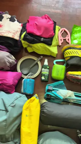 รีวิวผาแดงหลวง จ.ลำปาง เดินชิล ความชันไม่เยอะ แต่เดินไกล มีอะไรแนะนำบ้างคลิปนี้คลิปเดียวจบ! #เดินป่า #สเปรย์กันแมลง #สกีโทลีน #ผาแดงหลวง #เดินป่ากับข้าว 