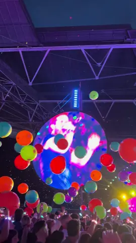 ❤️❤️❤️❤️ #Coldplay #AdventureOfALifetime