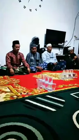 Malam Ke Satu Ngaji Yasin Dan Tahlil Untuk Almarhum Pa Haji Mabruri (Pa Haji Duri) Semoga Alloh Ampuni Segala Dosa Kesalahannya Di Berikan Rohmat Sehingga Meninggalnya Husnul Khotimah, Aamiin...