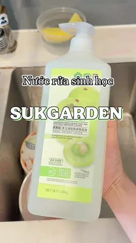 Nước rửa sinh học 3 in 1 đa năng an toàn và lành tính cho sức khoẻ mí bà tham khảo nha . #sukgarden #sukgardencleaner #nuocruasinhhocsukgarden #nuocruachensinhhoc  #nhireviewthapcam 