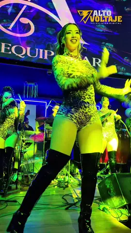 Cuando estés con el dile, Xiomy Kanashiro en Arequipa Bar. #xiomykanashiro #Cumbia #Arequipa