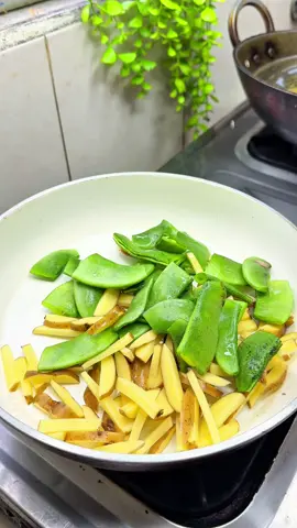 🥲🥲#tiktok  #viralvideo 