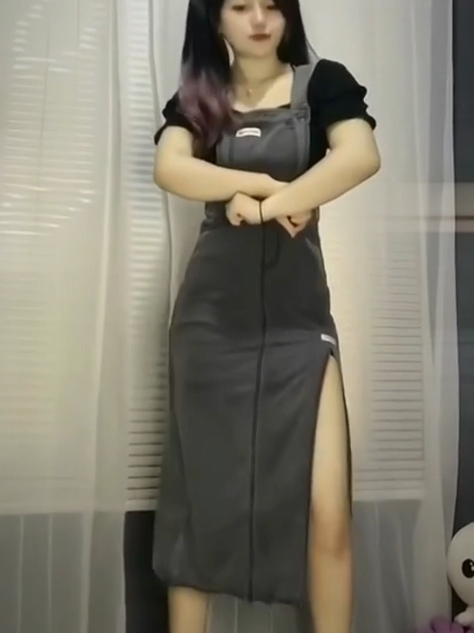 lagi promo 😭🫵#jumpsuitjeans #overall #overalljeans #inspirasioutfit #outfitideas 