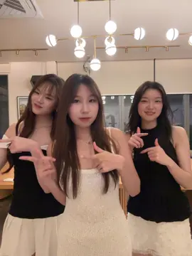 ข้างหลังเกิดอะไรขึ้นครับ 