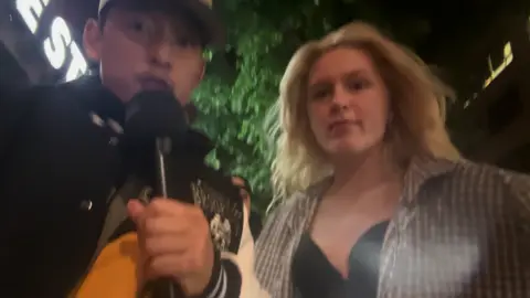 Chrétien partage l’Évangile avec une lesbienne, étape par étape