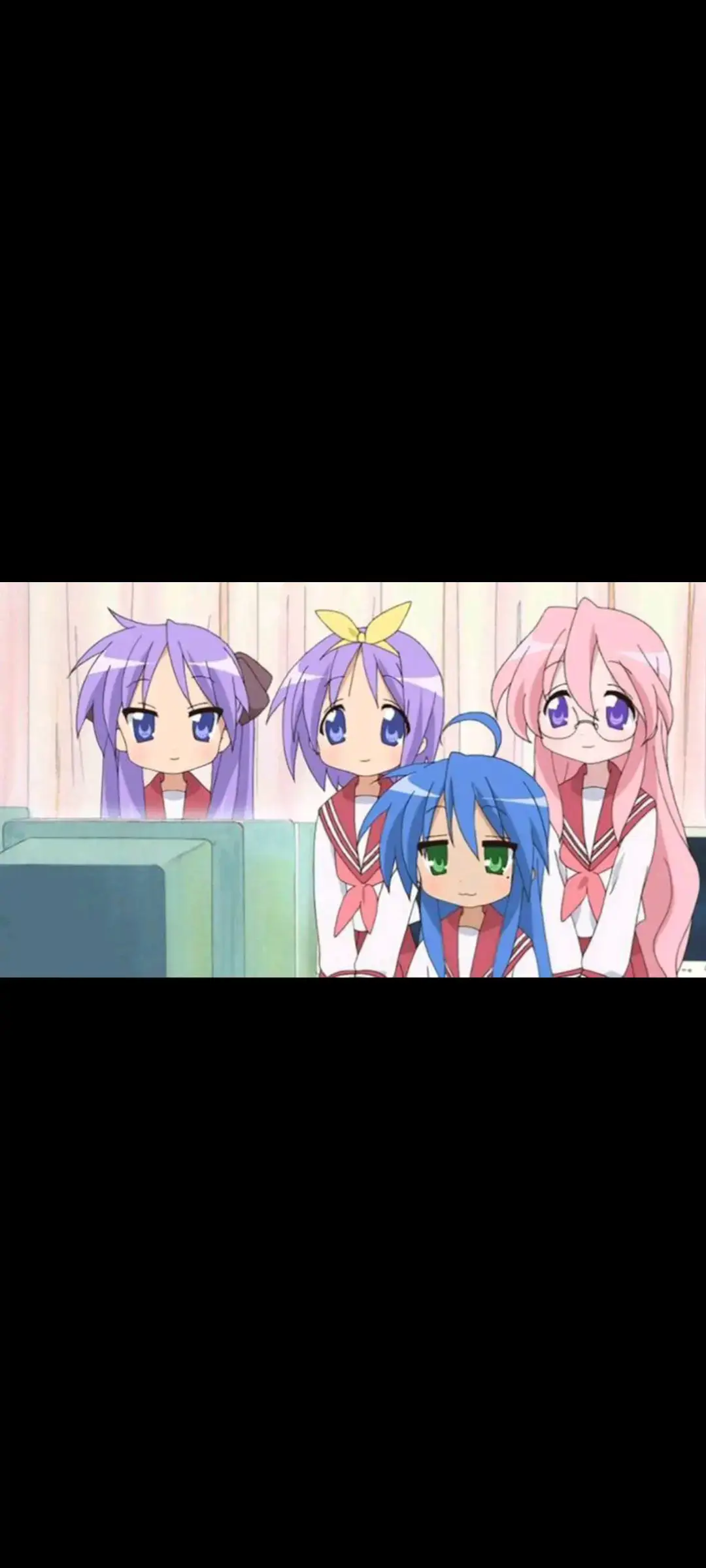 <<Lucky Star» — пародийный сериал жанра «повседневность», с юмором Палуй рассказывающий о жизни обычных японских старшеклассниц. Сюжет крутится вокруг ученицы старшей школы Конаты Идзуми. Она весь день проводит за видеоиграми, чтением манги и просмотром любимых аниме-сериалов, а ночью сидит в чатах и онлайн-играх. В школе у неё появляются три лучшие подруги: красавица, умница и тихоня Миюки Такара, милая недотёпа Цукаса Хиираги и её старшая сестра-близнец Кагами Хиираги - целеустремлённый прагматик. + 3490 ... 36 Сериал содержит пародии на популярные у отаку аниме-сериалы и шутки над повседневной жизнью современных японцев. 629 #konataizumi #star #lucky #аниме 1132 #anime #опенинг #opening #luckystar#luckystar #konata #izumi #изуми #рогалик #Lucky #star #plush #2 #miyuki #tsukasa