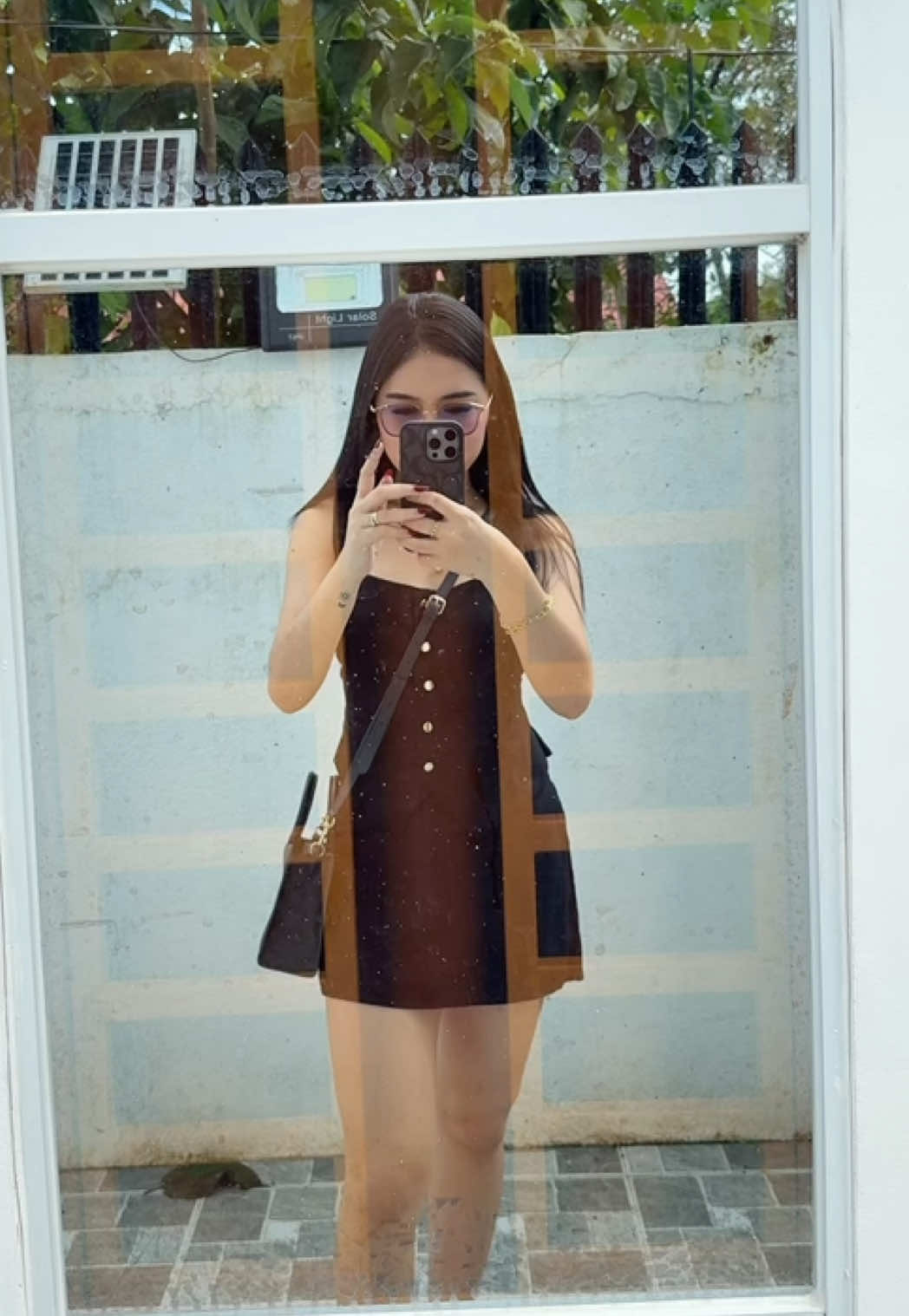 tama ba olive skintone tawag sa ganun? 😆 anyway love this soap 🩷🫧 #mrscastro #fyp #youglowbabe #beautywhitesoap 