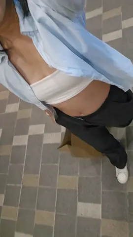 an outfit or whtvr