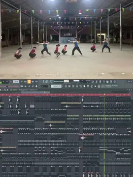 Performed by SMK Nambayan Tambunan Olahan gerak tari Piring, inspirasi daripada kegiatan pertanian orang negeri Sembilan. More to come! Koreografer: @Villyglenn_  Muzik: Qim Soga #karnivalasrama #tarianpiring #negerisembilan #musicproduction #musicmaking