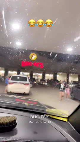 😂😂😂 #bucees #fyp #fypシ゚viralシ #texas @buc’eesFromTEXAS 
