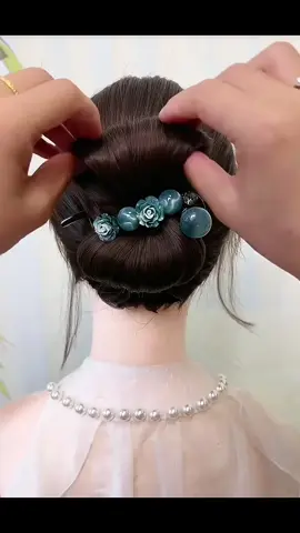 #Hairstyle #ဆံပင်ကျစ်နည်း #ဆံထုံးထုံးနည်း #musicsong #djremix 