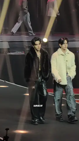ได้เห็นกับตาเนื้อละ!! PERTHSANTA DOMIIA X MCHOICE #MchoiceMintAwards2025  #PerthTanapon #Santapp  #PerthSanta #เพิร์ธแซนต้า 
