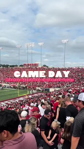 arkansas razorbacks🐗 vs arkansas wolves 🐺 | #arkansasrazorbacks #arkansaswolves #CollegeFootball #footballseason 