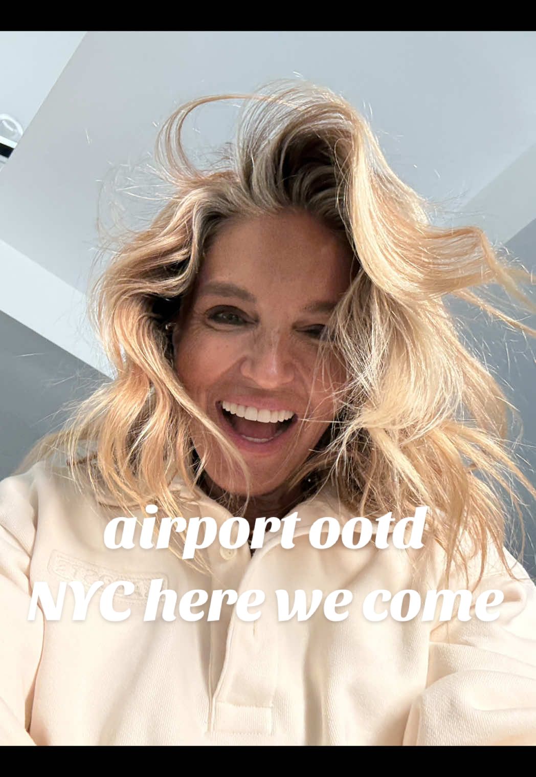 Let’s go to NYC!  Airport ootd 🔥 Easy travel outfit ❤️ #travelday #airportlook #affordablefashion #easyoutfit #nyclife 