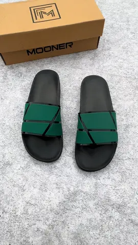 Dép quai ngang mooner kẻ chéo bóng, về màu lạ mắt cho anh em. #dép #depnam #depmooner #dep #xuhuong 