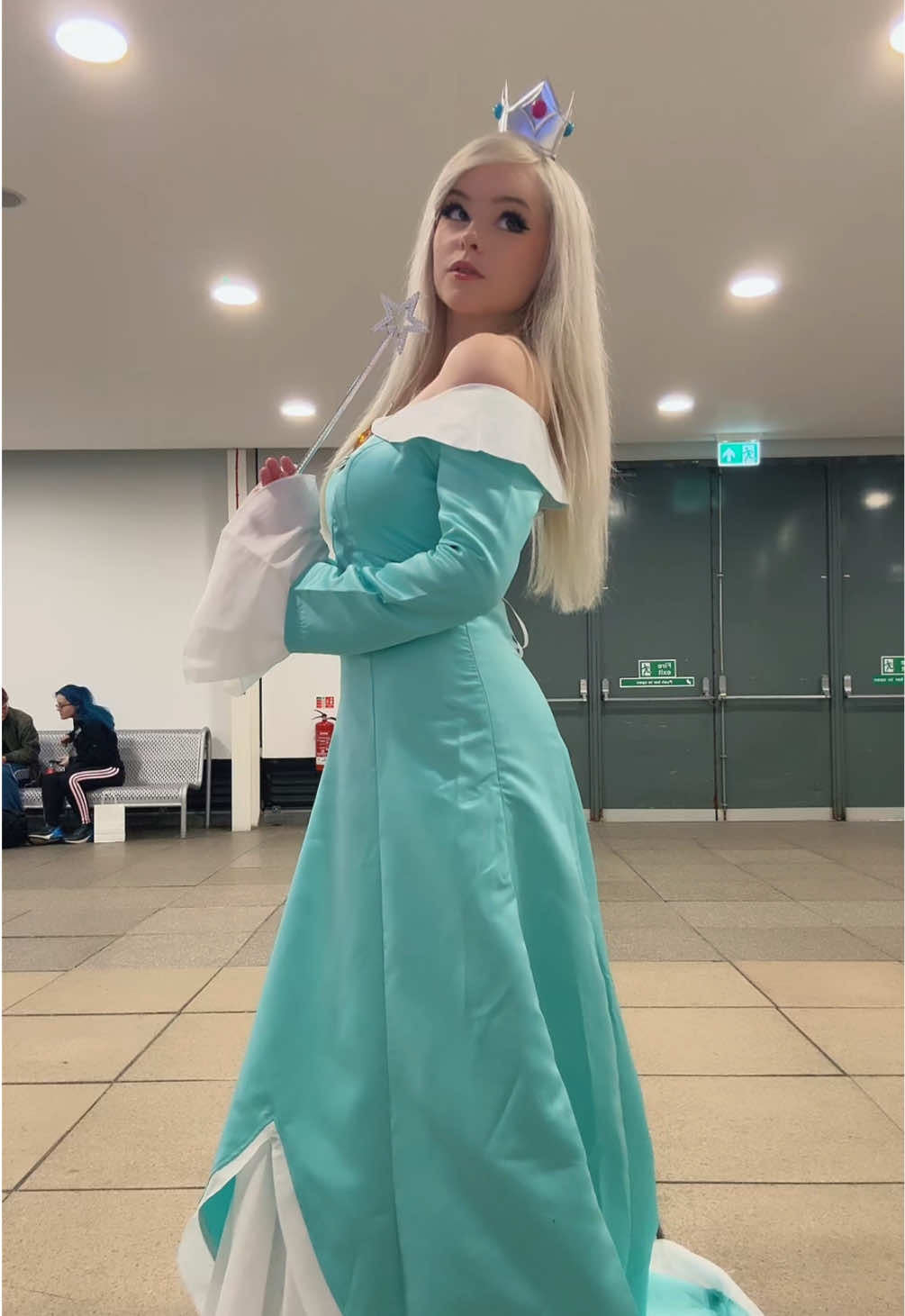 Rosalina debut @ epic con 🩵@fanfrontieruk ✨✨✨ #rosalina#nintendo#supermariogalaxy#mariokart#cosplay  