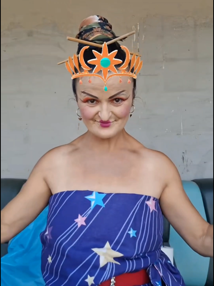 Mitrică și machiajul japonez!😂😂😂#videoviraltiktok2025 #fyp #videoviral #foryoupage 