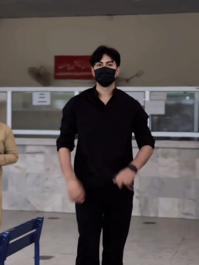 MY NAME DR SUNNY KHAN FROM UK 💔🩺🩻💉🏥🥼🚑🫀💊✨#fyp #viral #trendingvideo #foryou #trending 