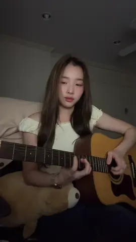 Day 1 of learning guitar >< #fyp 