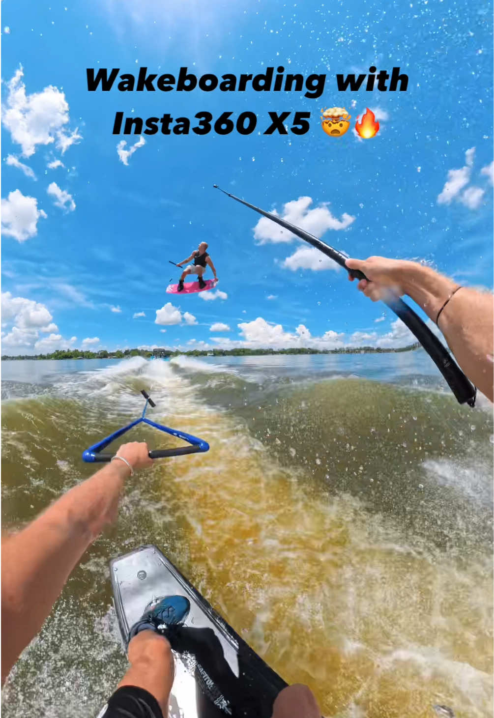 How crazy is this shot?!  Shot on @insta360 official X5 by @Hayden Bradley #Insta360 #Insta360Water 